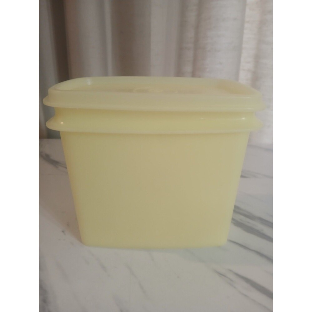 Vintage Tupperware #1243- 5 Yellow Shelf Saver Storage Container
